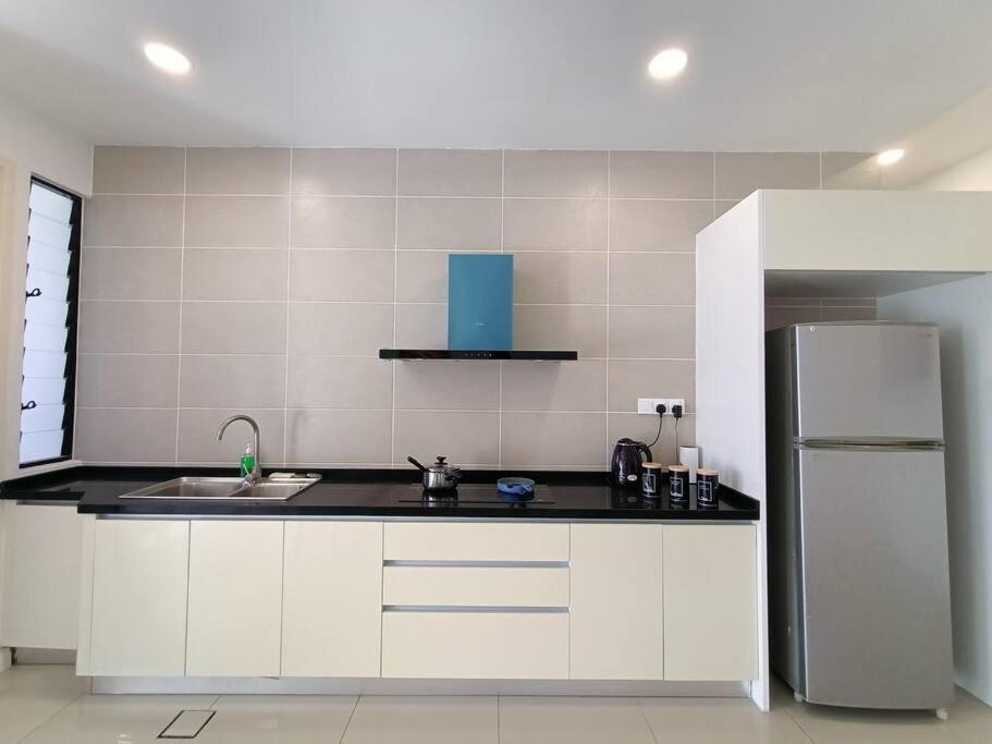 D'Pristine 2Br Walking To Legoland Netflix By Stay Nusajaya  Exterior photo